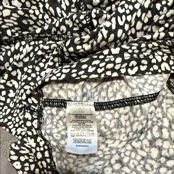 Lou & Grey Top Stitch Cheetah Print Jersey Tee Sz XL - Picture 10 of 11